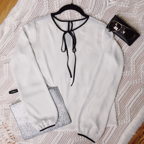 Forever 21 Tops - Forever 21 Sheer White Black Blouse Size S